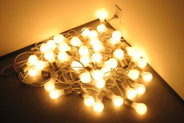 1572312406252827.jpg 燈泡.jpg