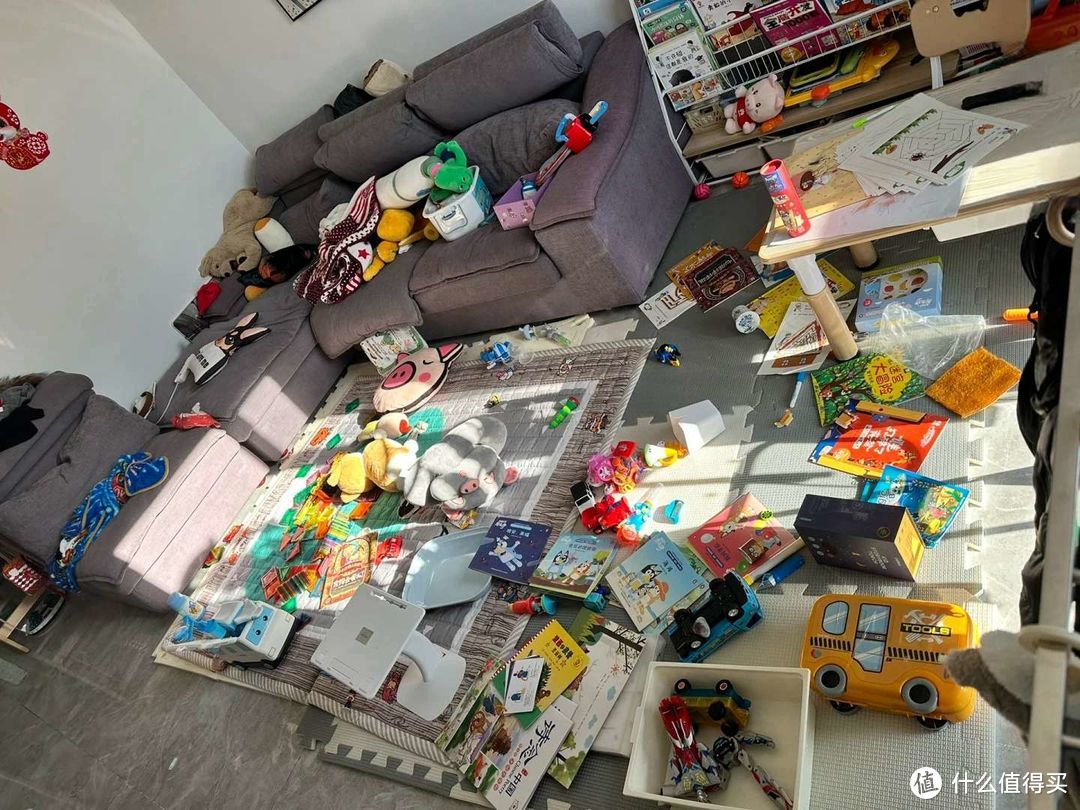 如何选购吸尘器，2024年吸尘器推荐，追觅V12S、戴森V10、莱克吉米AT6、米家2，四款热门吸尘器开箱测评