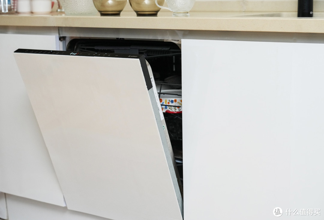 来自北欧!洗碗机中的爱马仕:ASKO DW60洗碗机,自动投放、UV杀菌、9区喷淋、涡流烘干,实际表现如何?